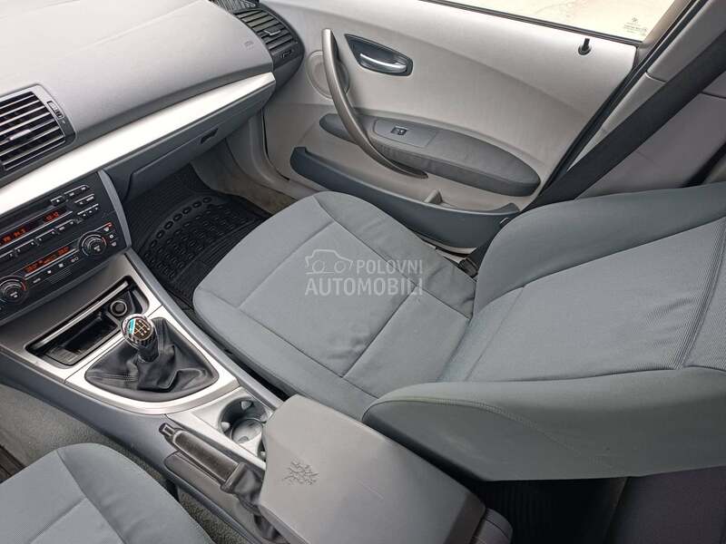 BMW 118 2.0d   r e g