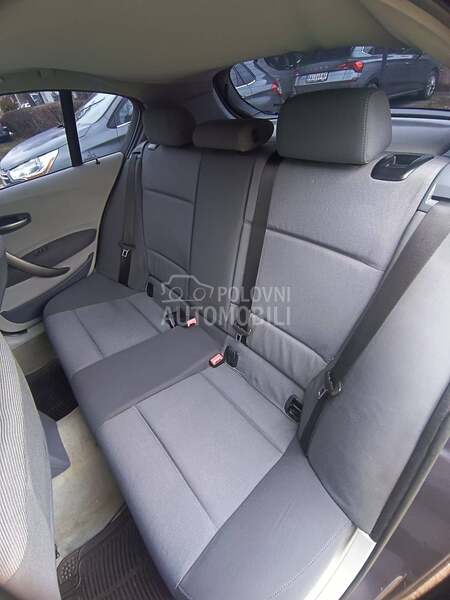 BMW 118 2.0d   r e g