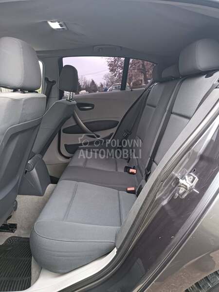 BMW 118 2.0d   r e g