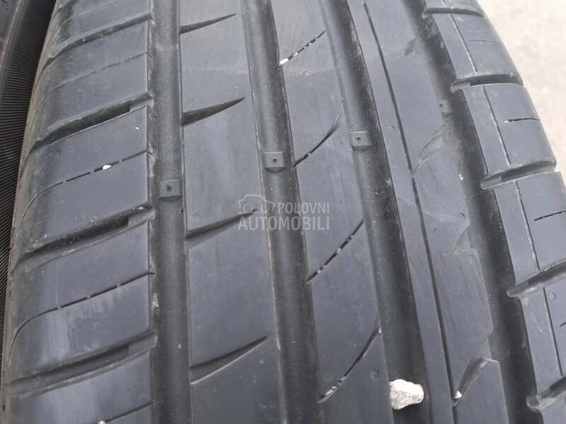 Hankook 215/70 R16 Letnja