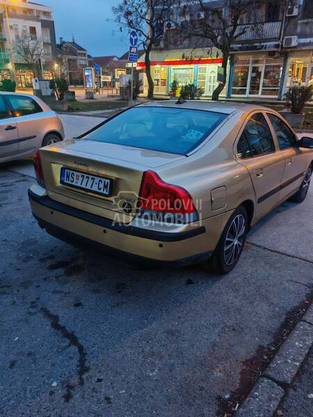 Volvo S60 2.0t