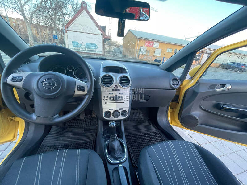 Opel Corsa D 