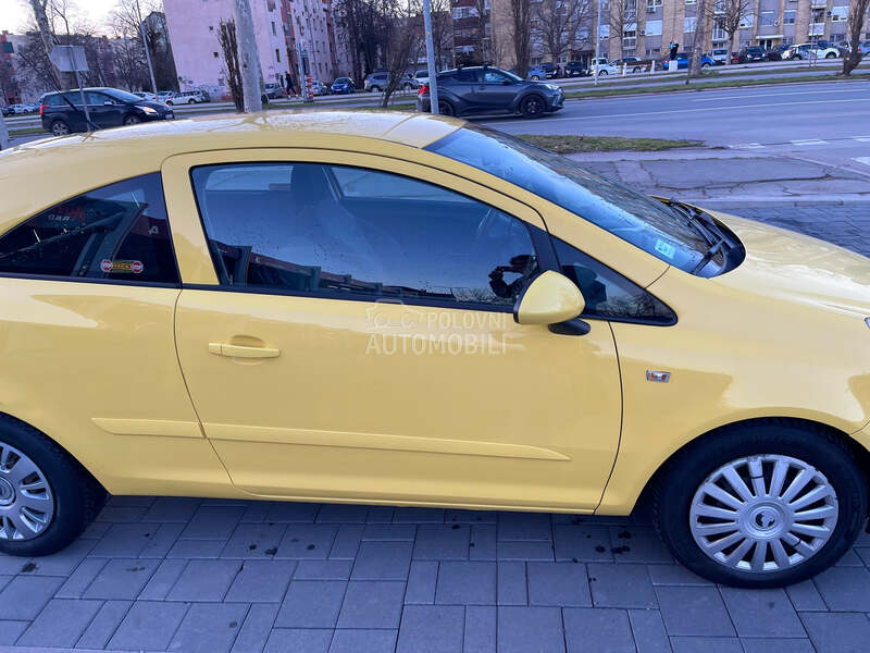 Opel Corsa D 
