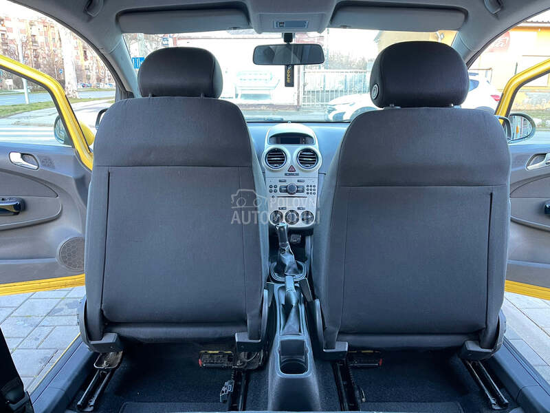 Opel Corsa D 