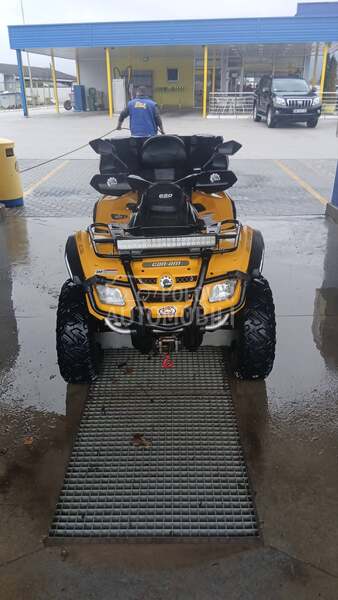Can-Am 650 max