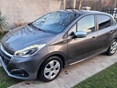 Peugeot 208 1.2 STYLE/CH