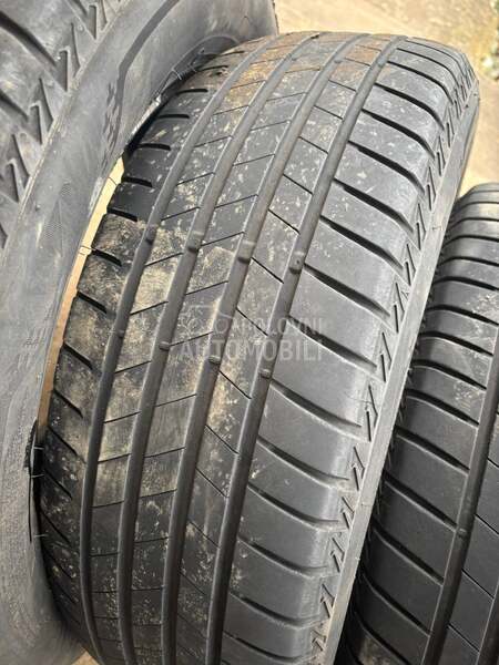 Bridgestone 195/65 R15 Letnja