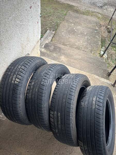 Bridgestone 195/65 R15 Letnja