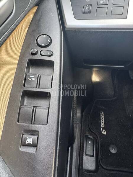 Mazda 3 Exclusive FL