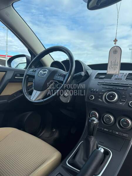 Mazda 3 Exclusive FL