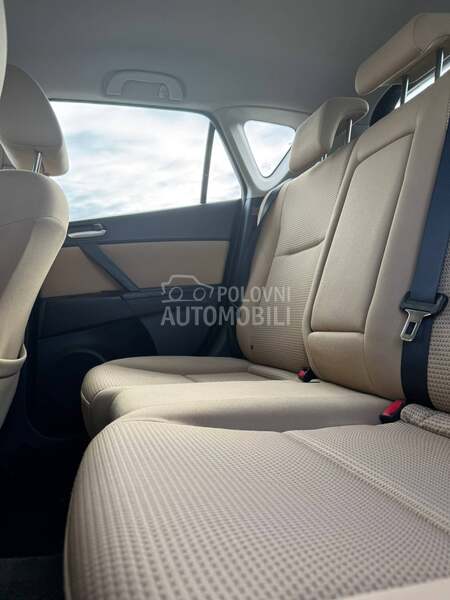 Mazda 3 Exclusive FL