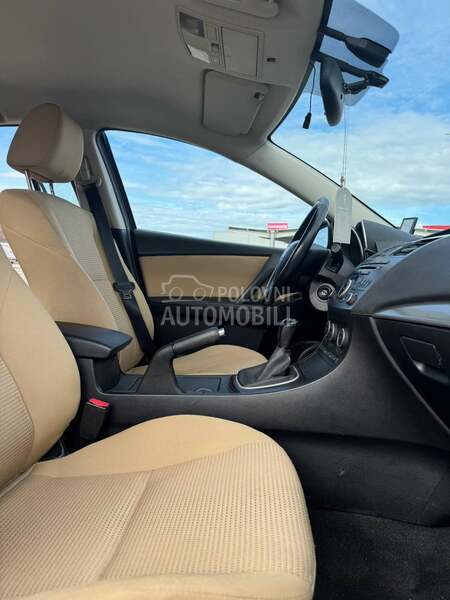 Mazda 3 Exclusive FL