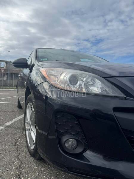 Mazda 3 Exclusive FL