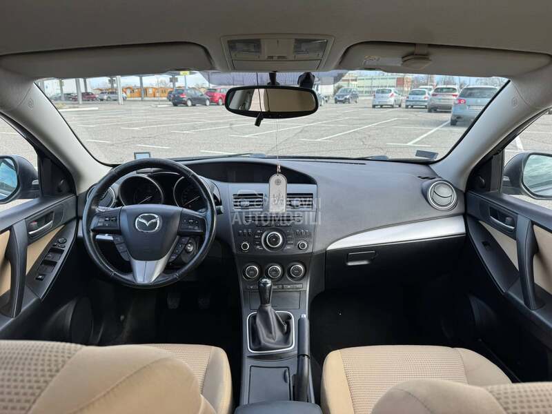 Mazda 3 Exclusive FL