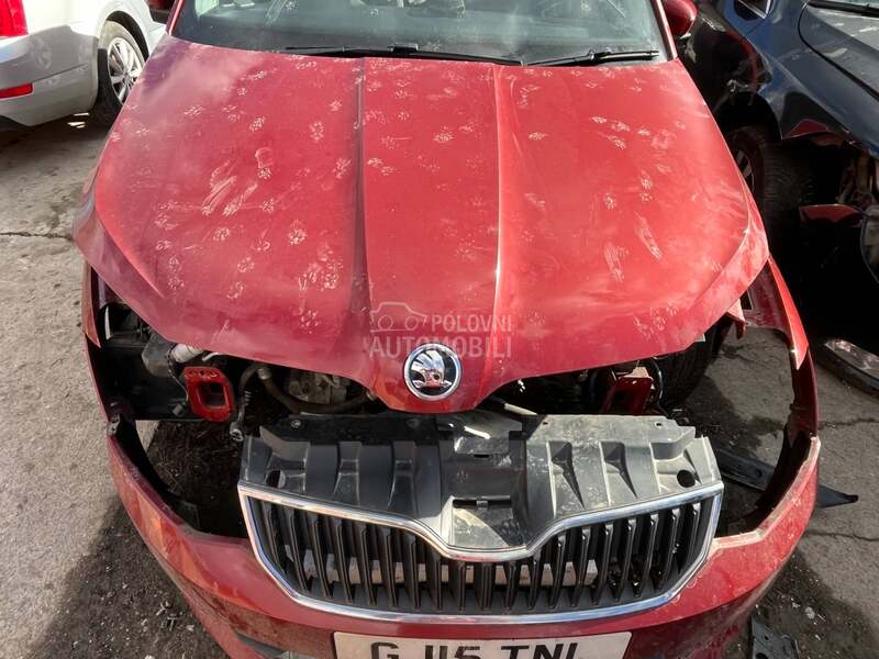 Škoda Fabia -  kompletan auto u delovima