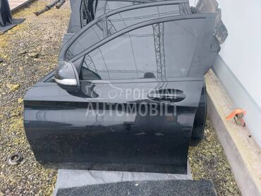 prednja leva vrata za Mercedes Benz C Klasa od 2014. do 2020. god.