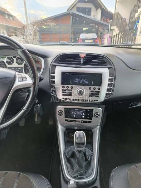 Lancia Delta 1.6 multijet