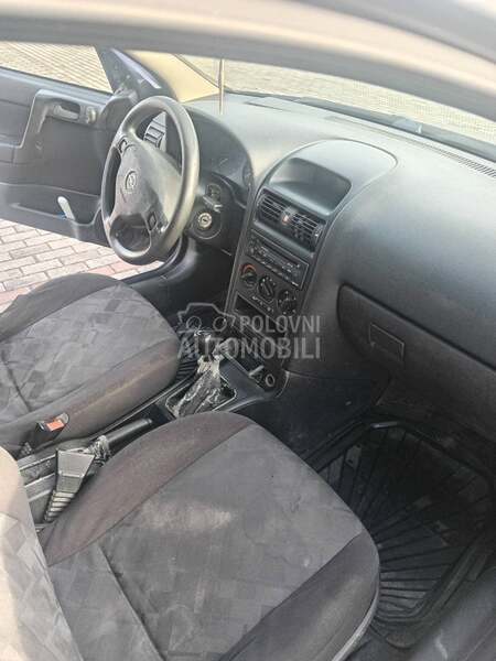 Opel Astra G 