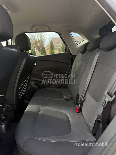 Renault Captur REZERVISA