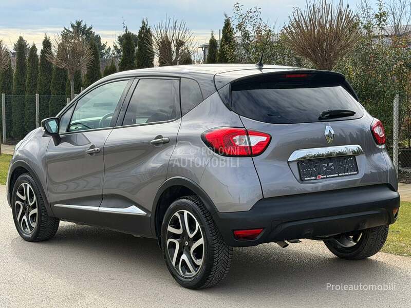 Renault Captur REZERVISA