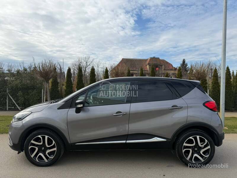 Renault Captur REZERVISA