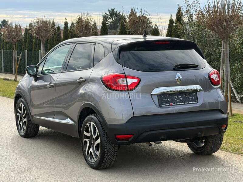 Renault Captur REZERVISA