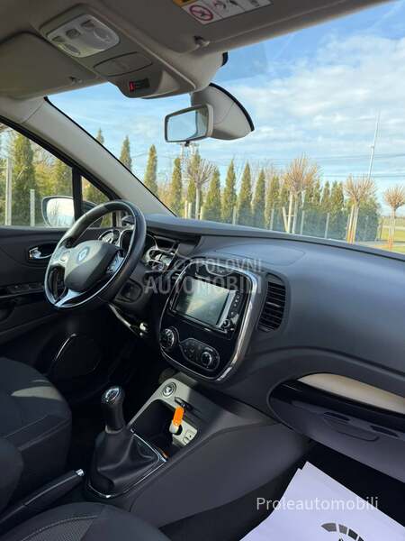 Renault Captur REZERVISA