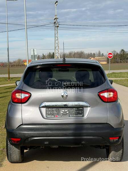 Renault Captur REZERVISA