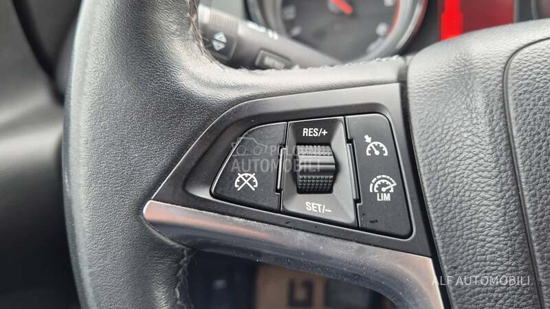 Opel Cascada 2.0 CDTI