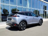 Peugeot 2008 1.2 ALLURE AT