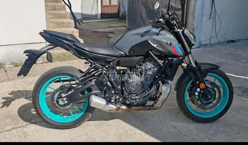 Yamaha mt07