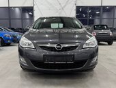 Opel Astra J 1.6B CH