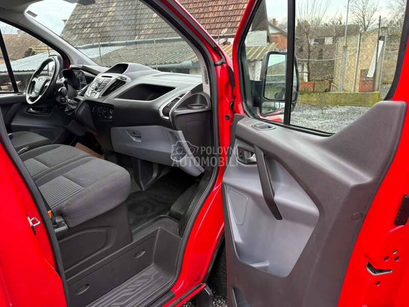 Ford Transit Custom L2H1 Najduzi