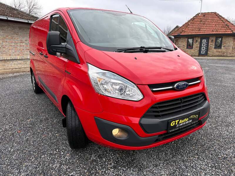 Ford Transit Custom L2H1 Najduzi