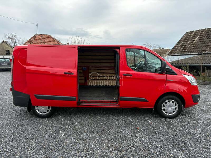 Ford Transit Custom L2H1 Najduzi