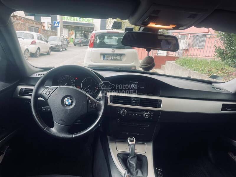BMW 318 