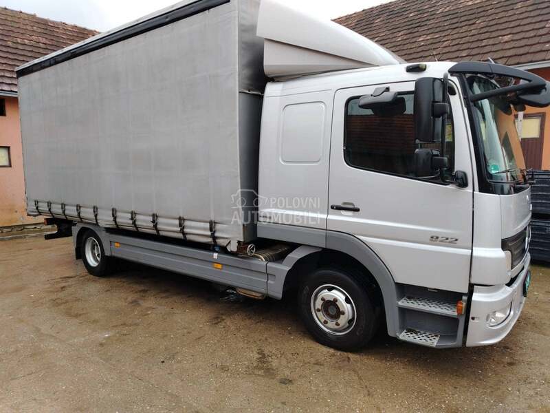 Mercedes Benz atego822