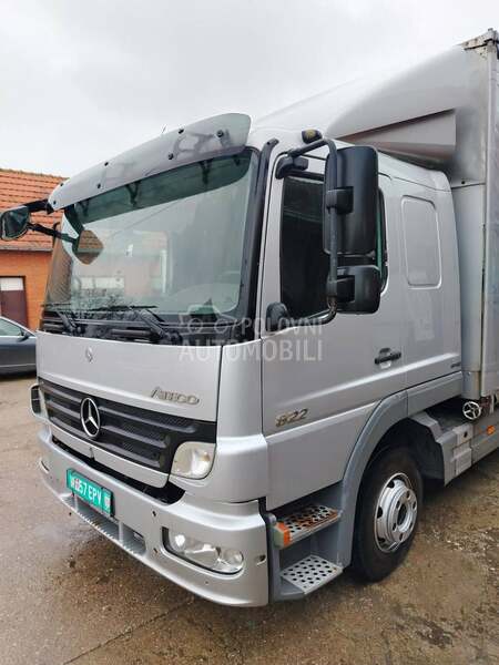 Mercedes Benz atego822