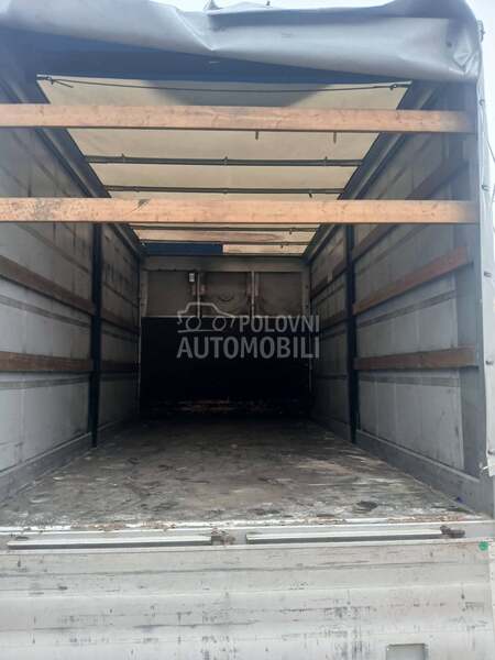 Mercedes Benz atego822