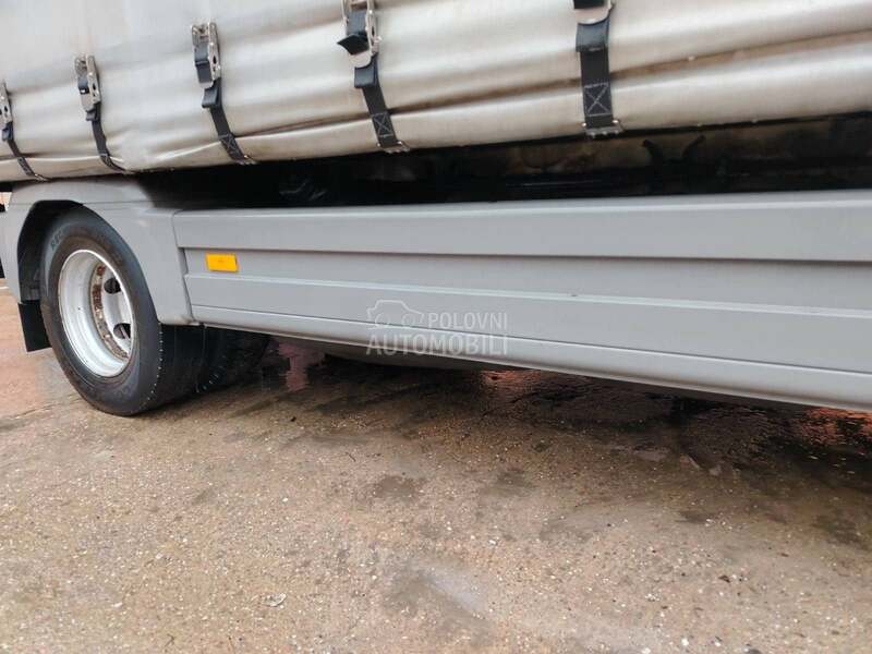 Mercedes Benz atego822