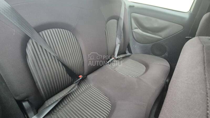 Lancia Ypsilon 1.4TNG