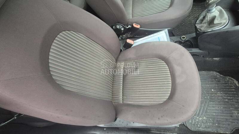 Lancia Ypsilon 1.4TNG