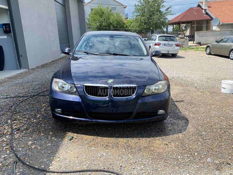 BMW Serija 3 e90 -  kompletan auto u delovima