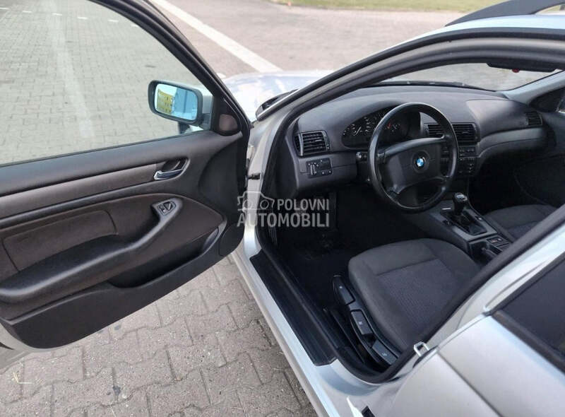 BMW 318 e46