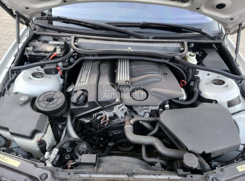 BMW 318 e46