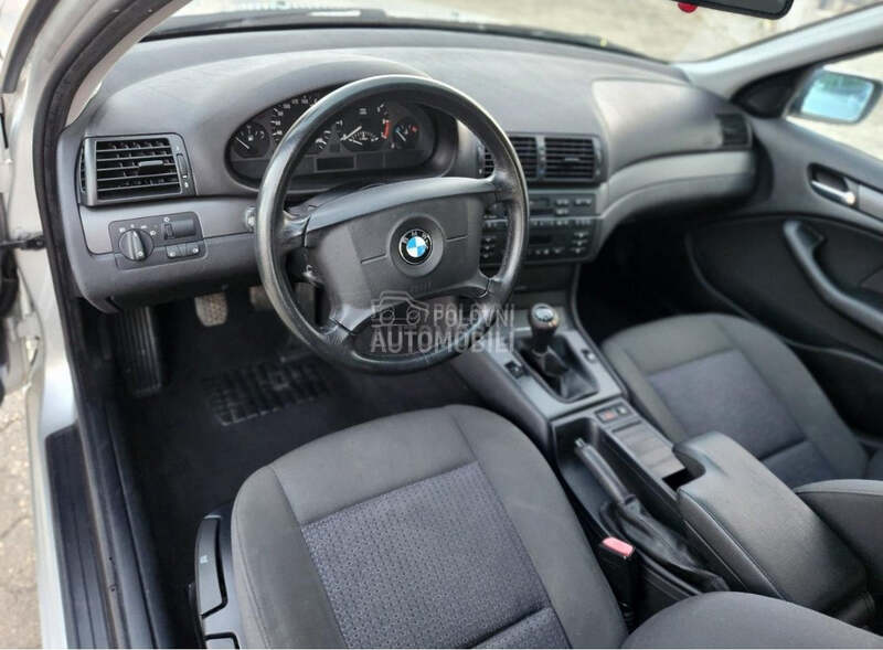 BMW 318 e46