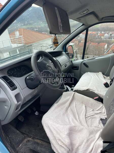 Opel Vivaro 