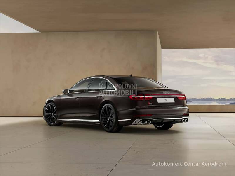 Audi S8 - DEMO