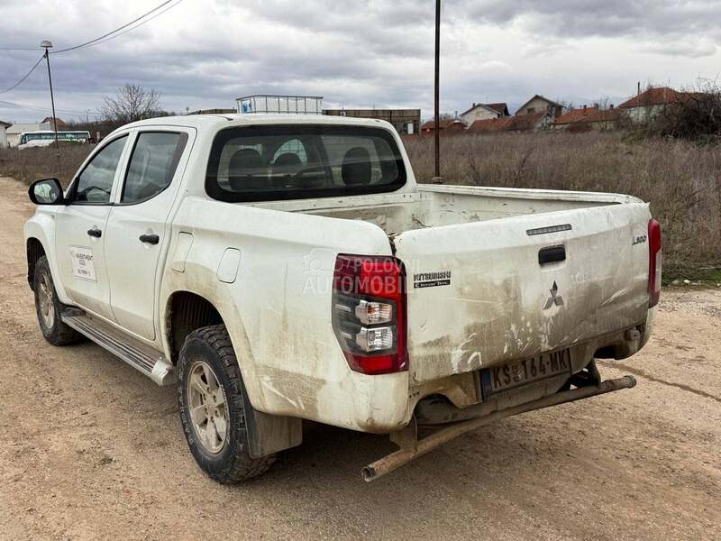Mitsubishi L200 2.2DC