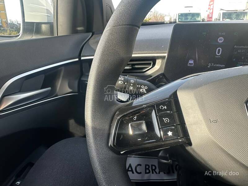 MG MG3 Standard 1.5 MT5 VAN